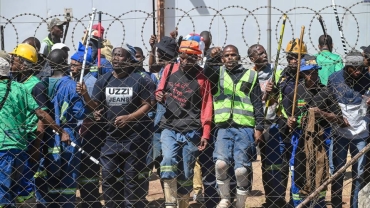 South African miners urges quicker end to deaths probe