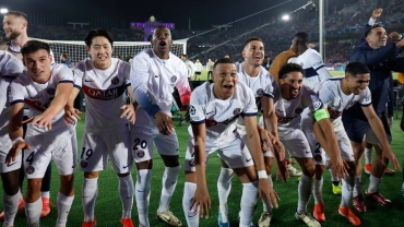 PSG dump Barcelona out of Champions League