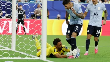 Brave Cape Verde hold Uruguay to 2-2 draw in World Cup