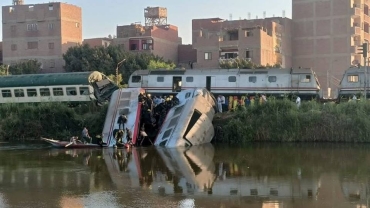 Casualties recorded as train crashes in Egypt