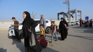 Live Updates: Gaza-Egypt border crossing reopened for evacuations: Hamas