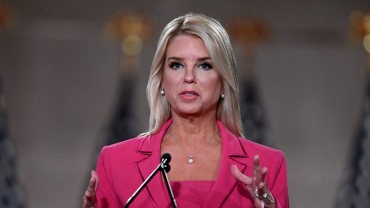 Pam Bondi quitte le poste de ministre de la Justice aux États-Unis