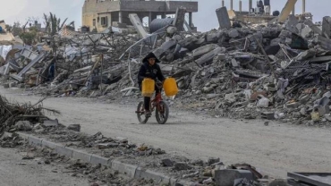 Gaza Updates: Hamas says Trump's Gaza takeover plan 'ridiculous and absurd'