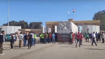 Un premier camion de carburant quitte l'Égypte pour Gaza