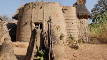 A la découverte des "Koutammakou", les tourelles du Bénin devenues patrimoine de l’Unesco