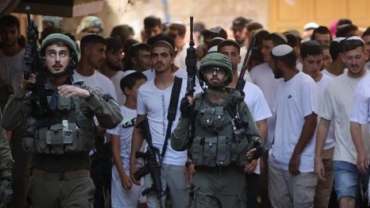 Live Updates: Illegal settlers, Israeli soldiers raid West Bank villages