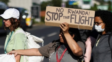 UK Rwanda migrants bill returns to parliament