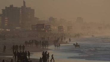Live Updates: Israeli Navy shells Gaza beach and air strikes terrorise north