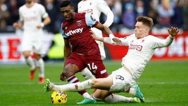 Man United's misery continues with 2-0 loss at West Ham
