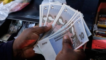 Circulation of Zimbabwe's new currency ZiG starts