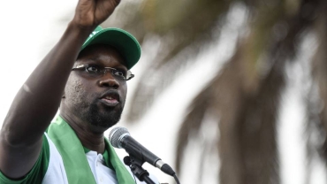 Présidentielle au Sénégal: l'opposant Sonko dépose sa candidature au Conseil constitutionnel