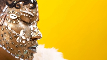 Dahlia: Gabonese artist telling stories with make-up illusions