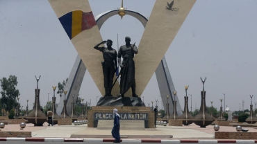 Chad opens campaign for December referendum