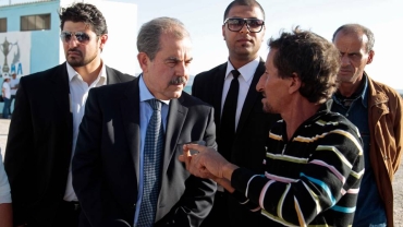 Tunisia polls: Fresh call to reinstate president's rivals in race