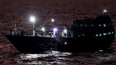 Ship with 17 people recovered from pirates in Somalia