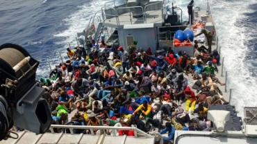 Senegal navy intercepts  200 Europe-bound migrants