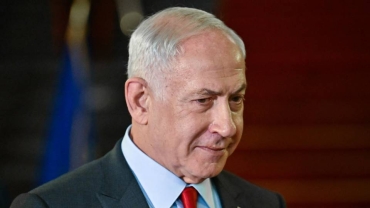 Israeli PM Netanyahu to 'immediately ban' Al Jazeera
