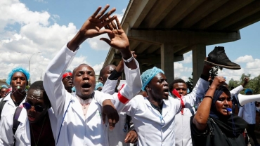 Kenyan doctors sign deal with govt to end strike