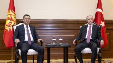 Shugaban Turkiyya Erdogan ya gana da takwaransa na Kyrgyztan a kasar Kazakhstan