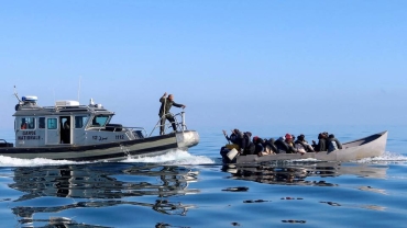 Migrant boat wreck off Tunisia leaves dozens dead