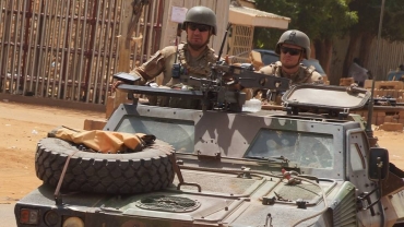 Niger sets deadline for French troops' withdrawal