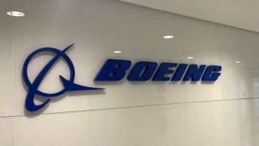 Boeing suspends flight testing for 777X jet after part malfunction