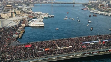 Istanbul: des dizaines de milliers de personnes se rassemblent en soutien à la Palestine