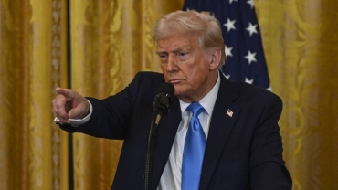 Trump threatens to cut aid for Egypt, Jordan over controversial Gaza plan