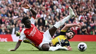 Arsenal beat Bournemouth to move four points clear