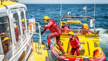 South Africa continues search for French rugby player lost at sea