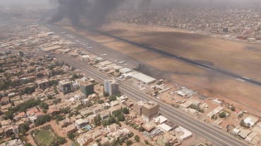 Sudan fighting destroys vital Khartoum bridge