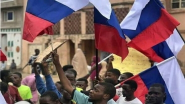 Russia says 'not involved' in Nigeria protests amid flag waving