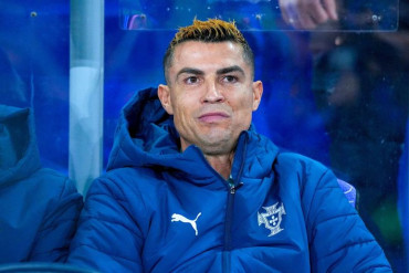 Ronaldo can return to Portugal team if he wants, national coach says