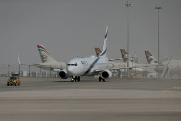 Israel's El Al cancels Dubai repatriation flights after UAE withdraws landing permits