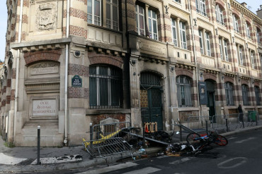 Hundreds of French high schools shut amid growing student protests