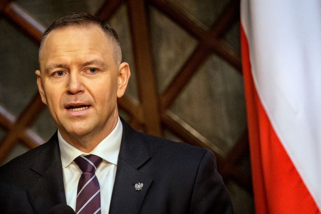 Polish president en route to Senegal turns back as top court chief suspended