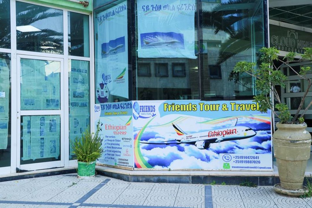 Ethiopian pro-government forces say they have recaptured Tigray's capital airport
