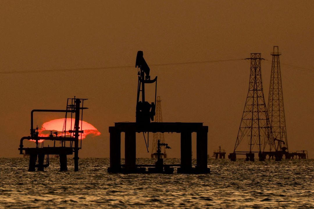 Oil prices rebound above $105 after Trump rejects Iranian Hormuz peace deal