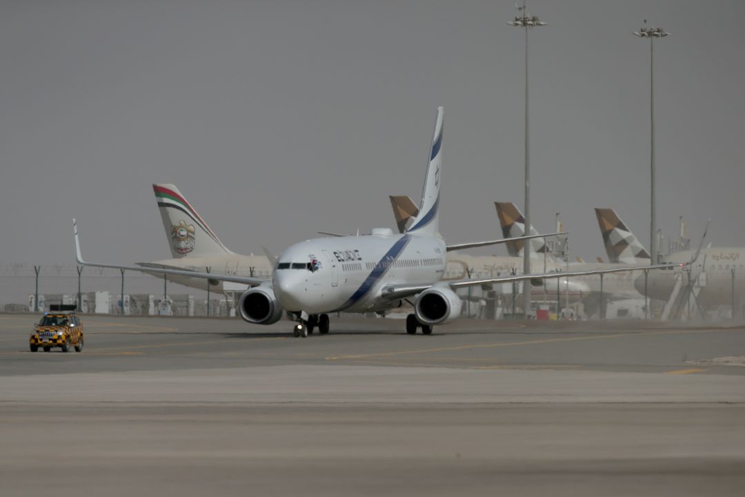 Israel's El Al cancels Dubai repatriation flights after UAE withdraws landing permits
